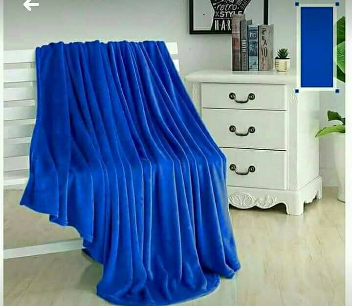 ผ้าห่มนาโนแบบหนา นุ่มมาก ขายส่งยกกระสอบ 60 ผืน คละสี (แบบสีพื้น) ต่อผืน 165. ขนาดประมาณ 170x200 cm. ประมาณ 5.5ฟุต กระสอบละ 9900.ส่งฟรีขนส่งเอกชน