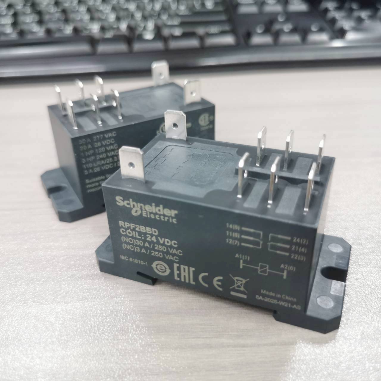 พาวเวอร์รีเลย์ RPF2BBD SCHNEIDER Power Relay Coil24Vdc 2CO 30A รีเลย์ควบคุมปั๊ม ควบคุมอุปกรณ์