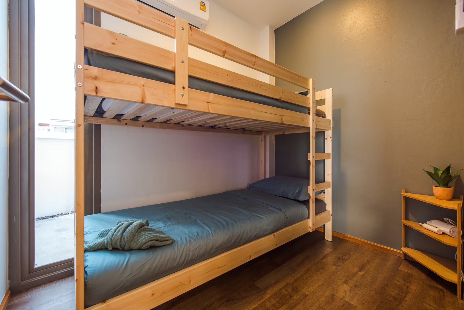 HR15003 บ้านพักชะอำ The Coastal Beach Villa