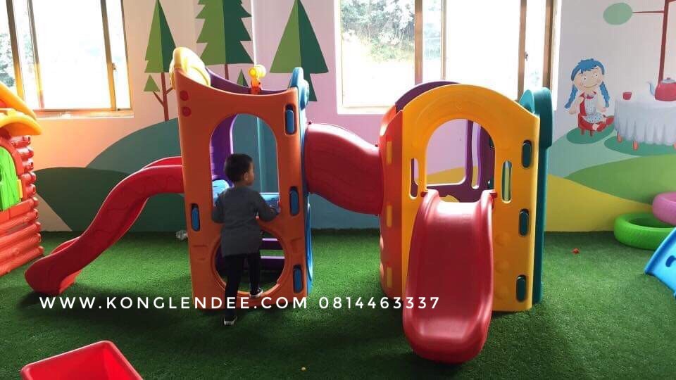 ชุดรวมพลปีนป่าย