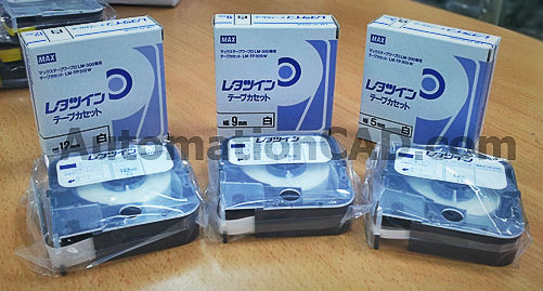 สติ๊กเกอร์ LABEL TAPE รุ่น LM-TP309W with CASSETTE WHITE 9 mm. ยาว 8 m ใช้กับ MAX LETATWIN