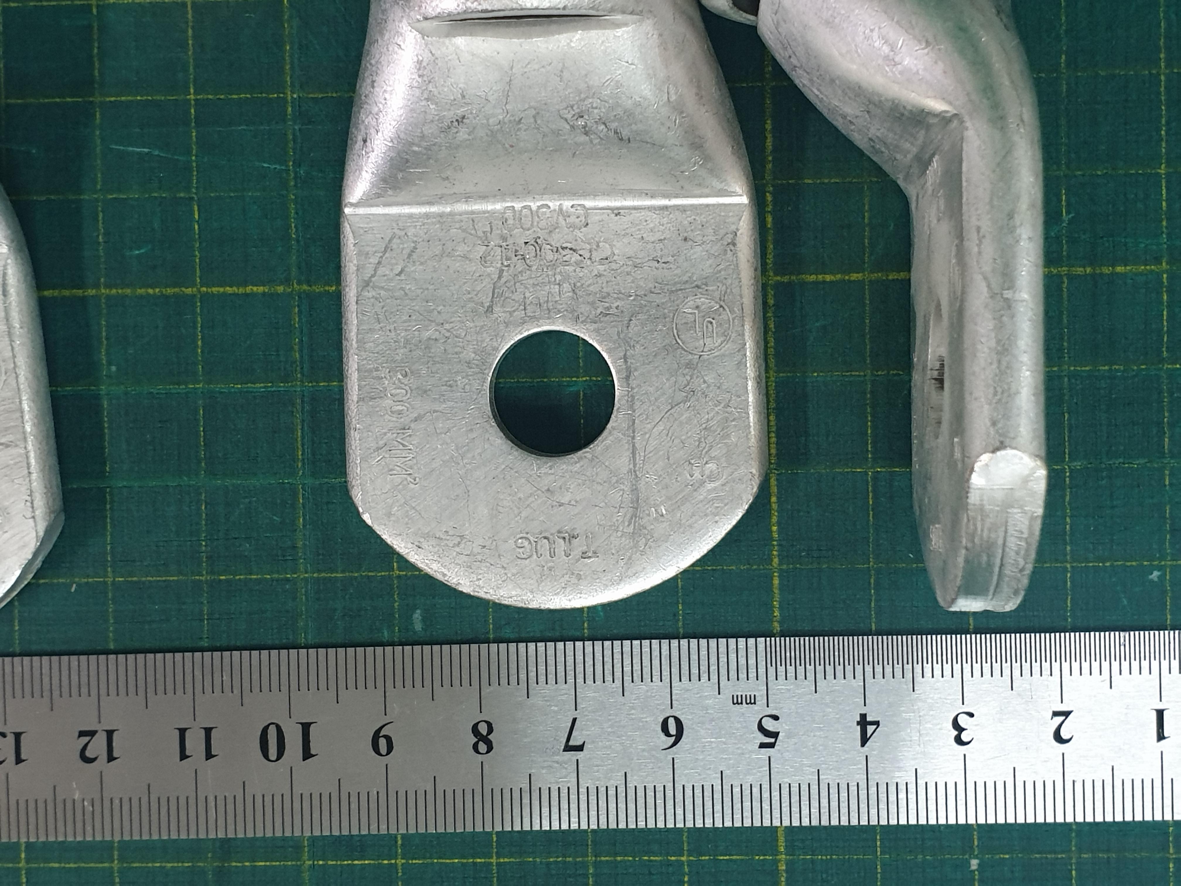 หางปลารุ่นหนาทรงยุโรป แบบท่อ CL 300-14 TLUG ใช้กับสาย 300 sq.mm