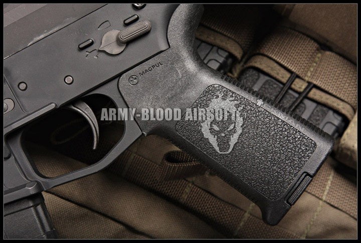 New.Magpul MOE Grip For Cmmg.22 M4 / M16 (BK/DE/FG) ราคาพิเศษ