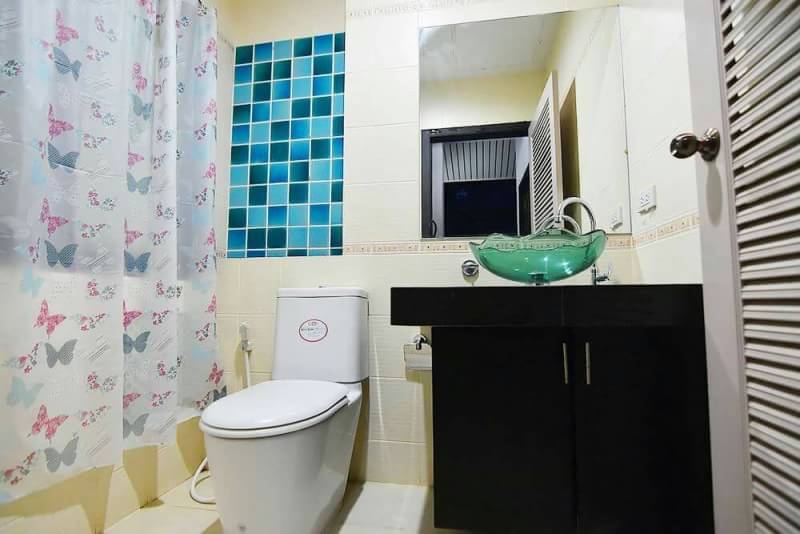 HR3011 บ้านหัวหินณาราย่า คาราโอเกะ ไฟเทค