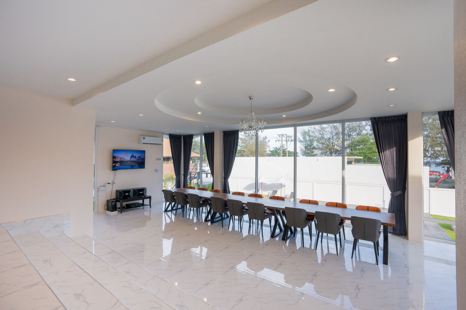 HR15067 บ้านพักใกล้ทะเลชะอำ The Great Beach Pool Villa Cha Am