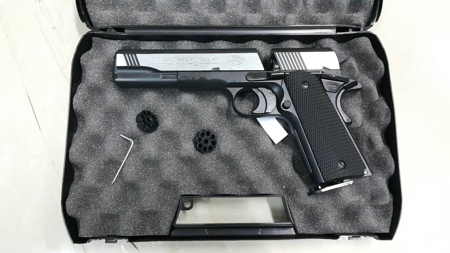 New.Umarex COLT GOVERNMENT 1911 A1 cal.4.5mm (.177) ราคาพิเศษ
