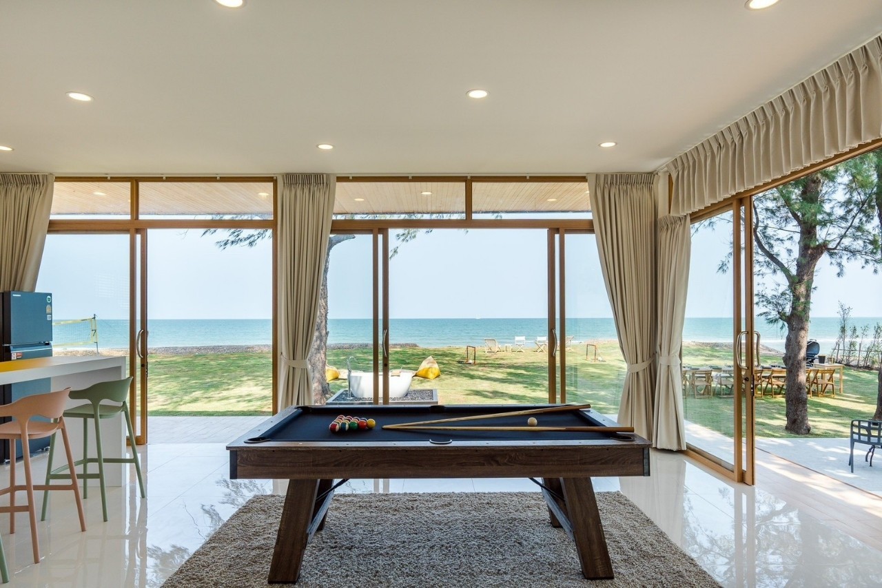 HR15080 The Bristol Beach Huahin Pool villa