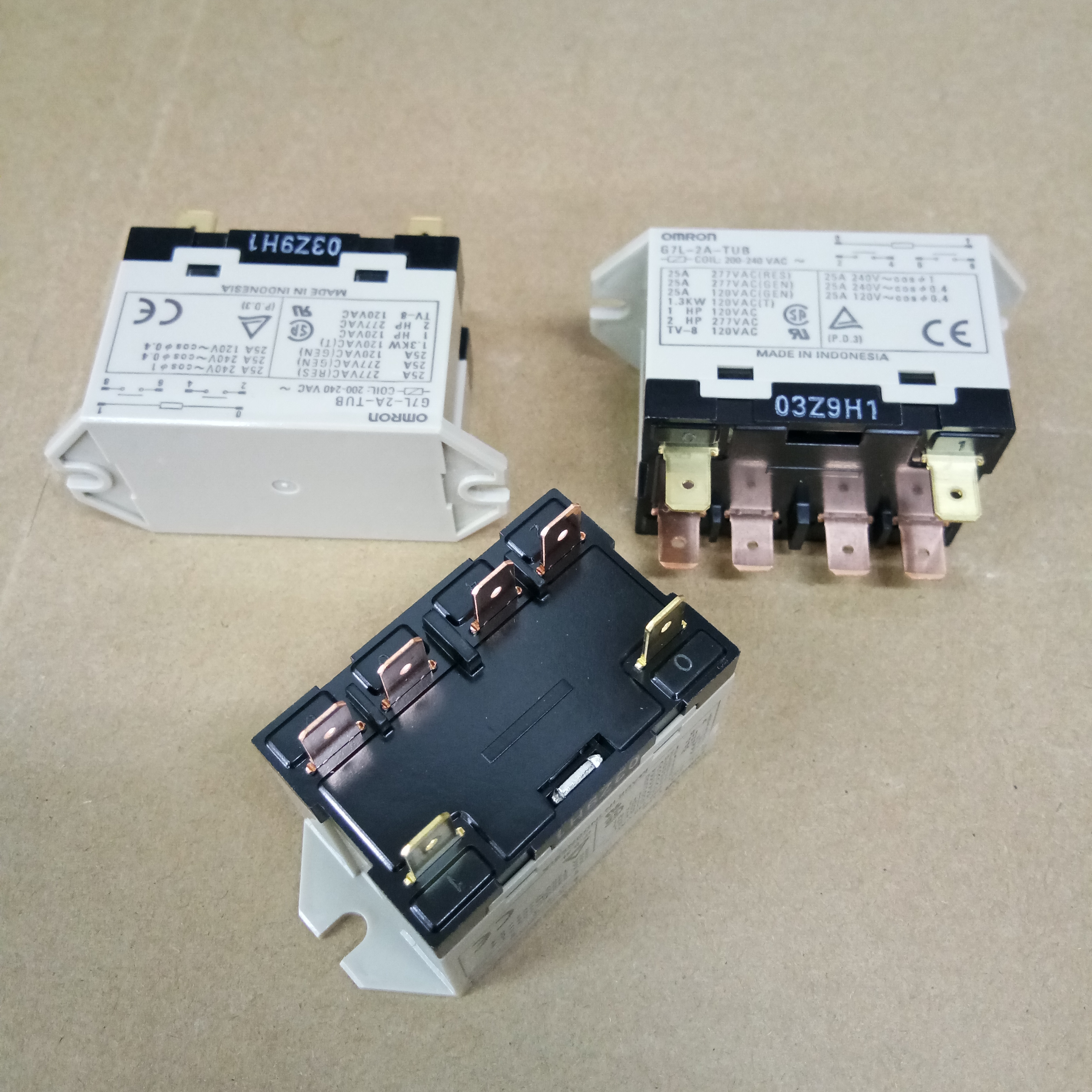 RELAY OMRON G7L-2A-TUB พาวเวอร์รีเลย์ 220VAC