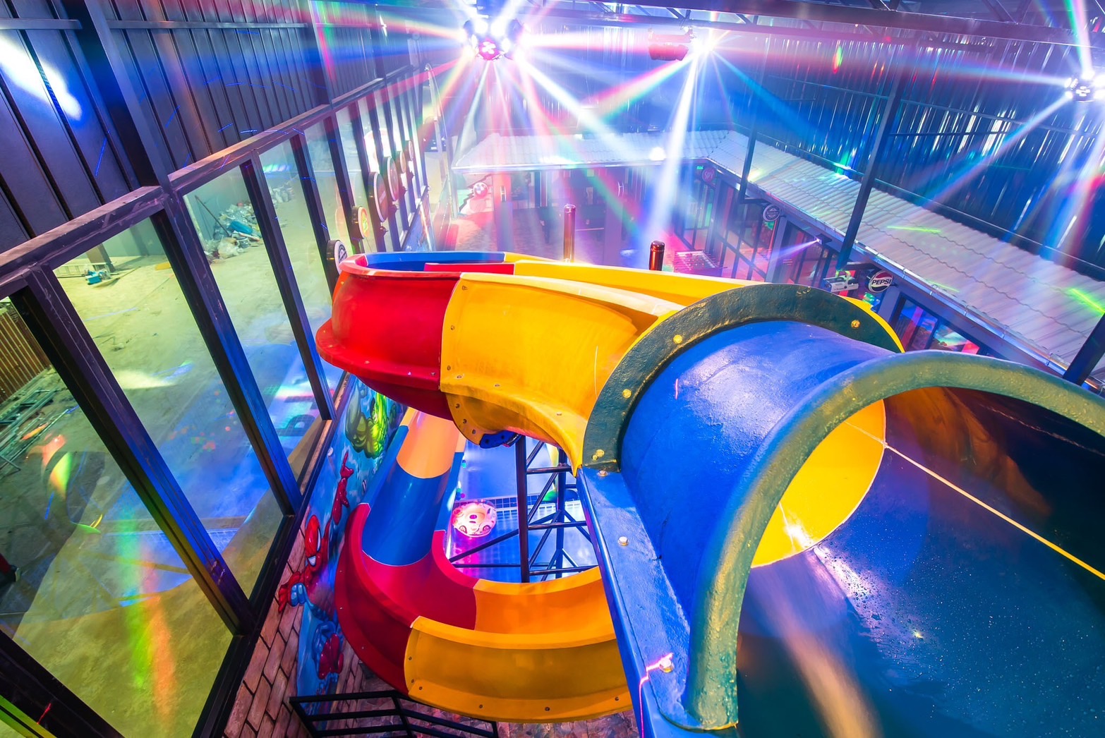 HR8005 บ้านพักชะอำ บ้านมาเวลล์ พูลวิลล่า V.2