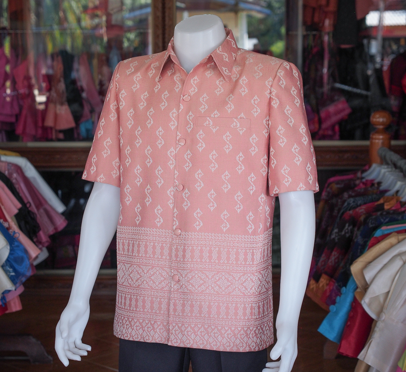 เสื้อสูทชายไหมแพรทิพย์ลายขอพระราชทาน เสื้อสูทชายไหม สูทผ้าไทยชาย ซาฟารีผ้าไทยชาย สูทผ้าไหมแพรทิพย์ สูทผ้าไทย ซาฟารีชาย โอโรส XL