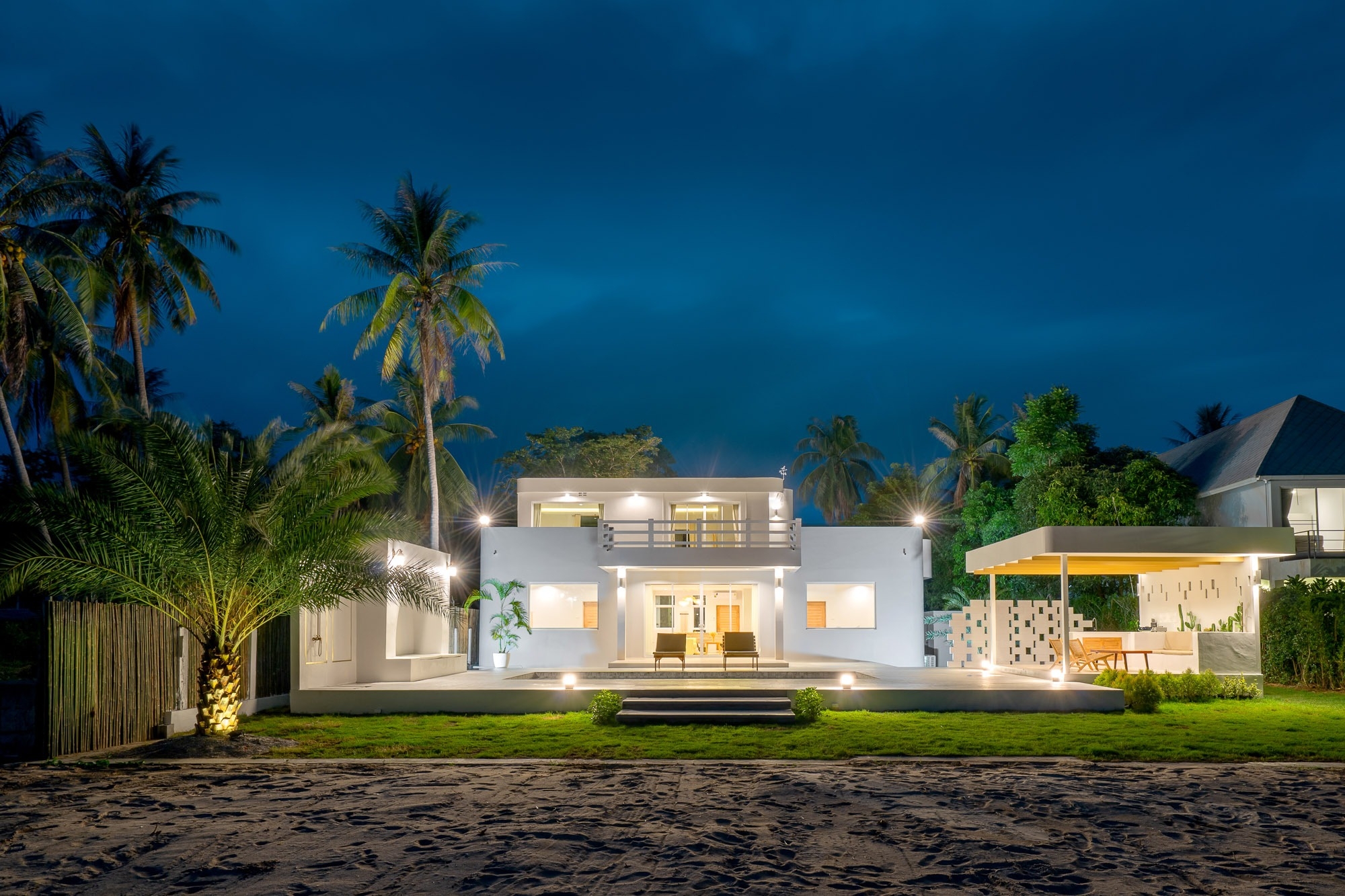 HR15048 บ้านพักติดทะเล กุยบุรี De Pana Beach Villa