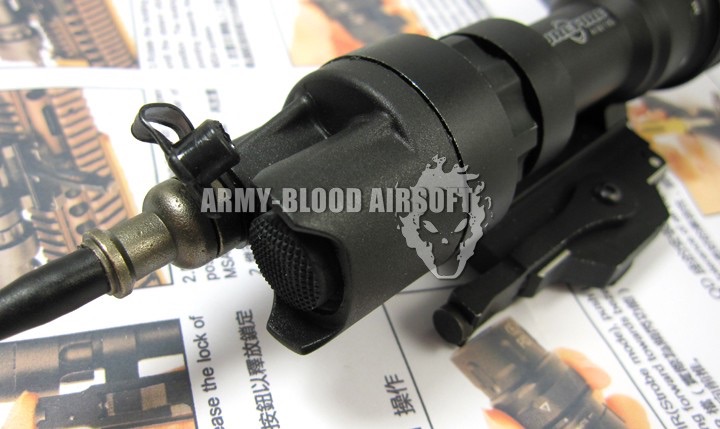 SureFire Style M952V WeaponLightprev next