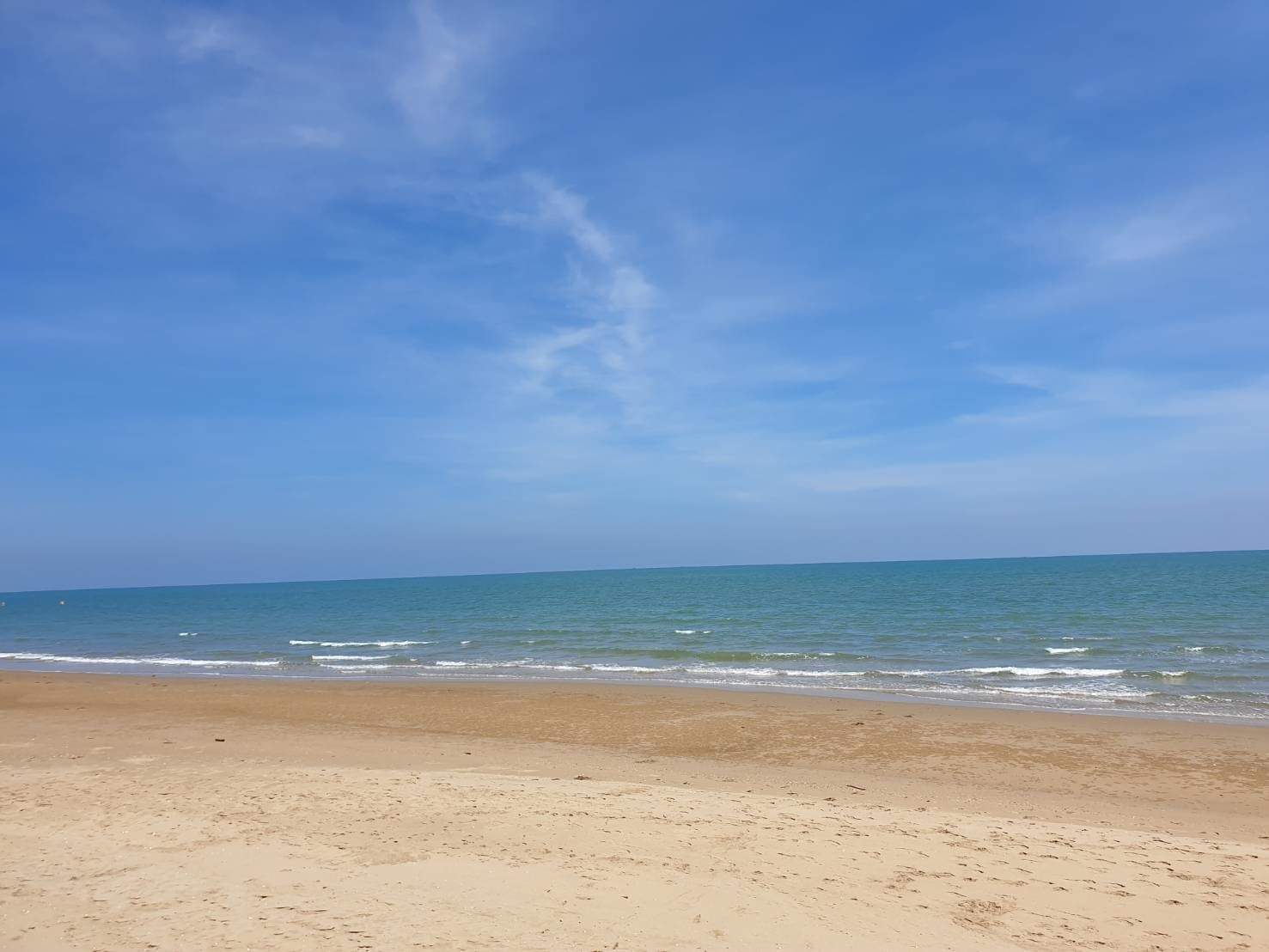 HR15054 บ้านพักติดทะเลปราณบุรี The Khirin villa