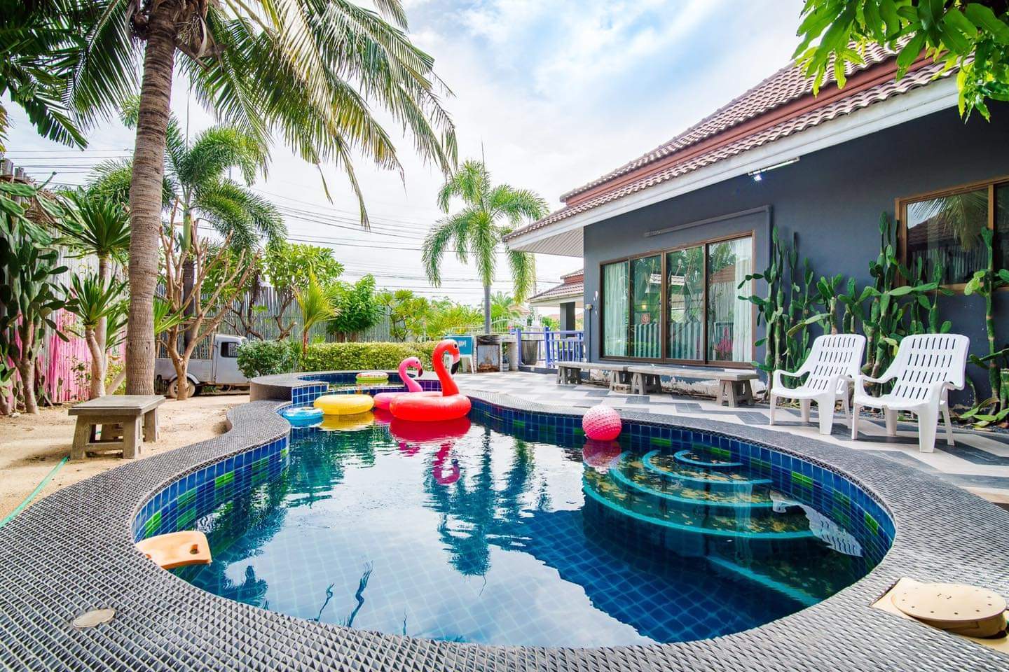 HR2012 บ้านพักหัวหิน บ้านคลื่นสวย