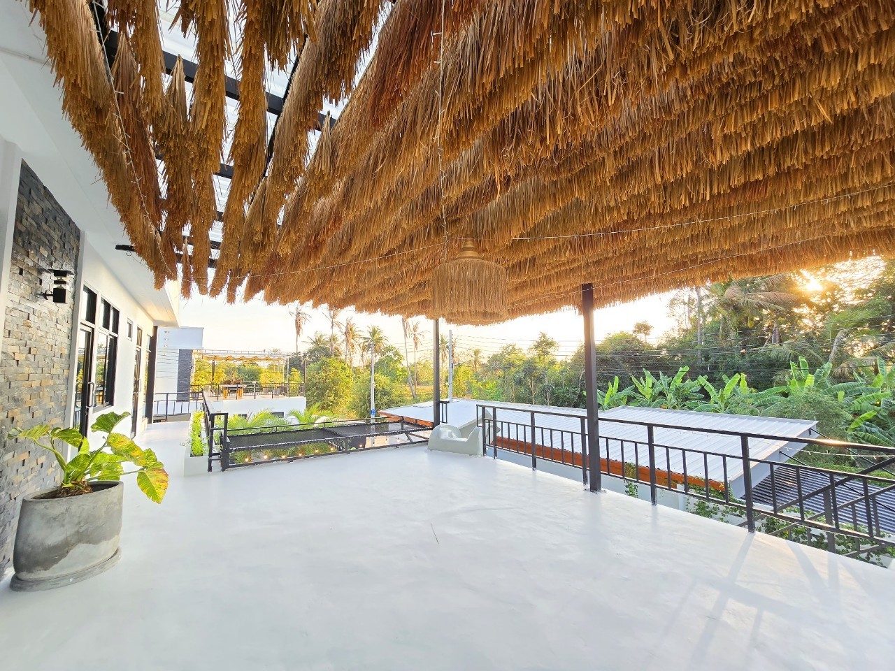 HR4004 บ้านพักหัวหิน Club House Hua Hin Pool Villa