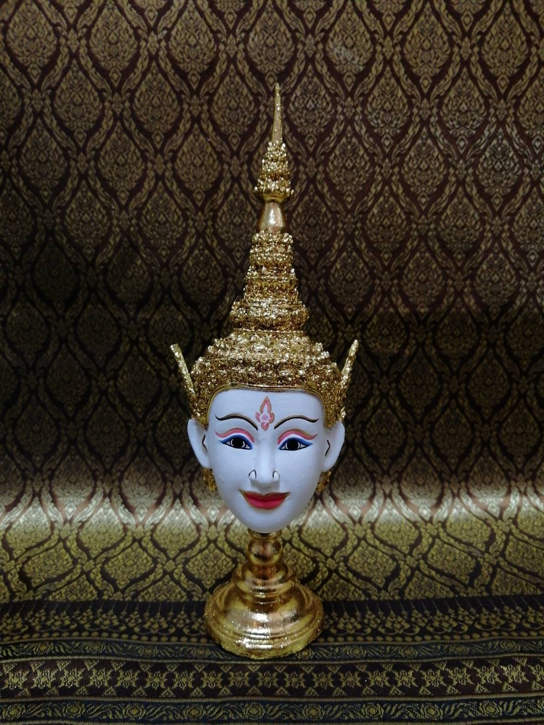 นางสีดา พร้อมฐานทอง