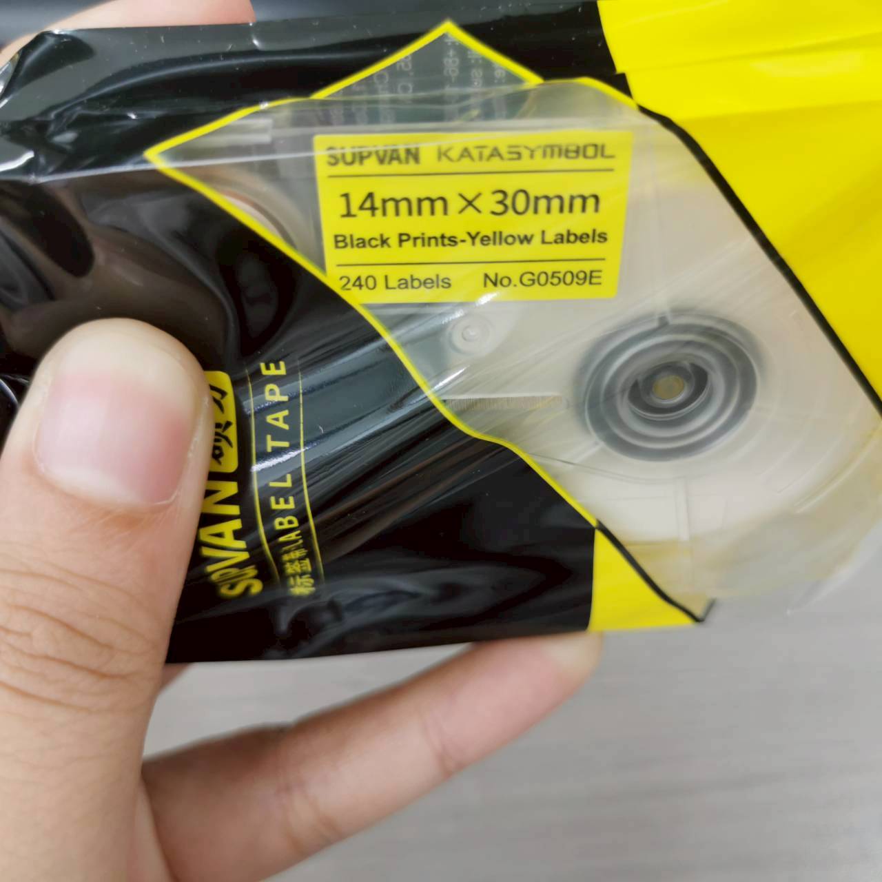 SUPVAN G0509E ลาเบล เทปสีเหลือง 4X30 มิลลิเมตร 240ชิ้น/ม้วน