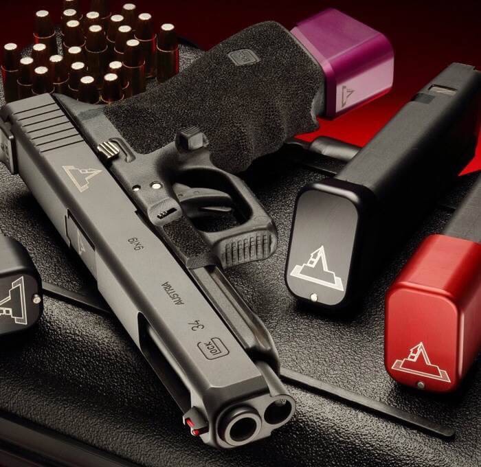 New.TARAN ยุทธวิธีนวัตกรรม-อาวุธฐาน อลูมิเนียม PAD KIT สำหรับ GLOCK The USPA IPSC และ IDPACS กีฬา ส้นแมกอลูมิเนียม cnc. สำหรับปืน GLOCK 9/40 + เพิ่ม 5 นัด ขนาด 9 mm. + เพิ่ม 4 นัด ขนาด .40 มีมา 6 สี ราคาพิเศษ