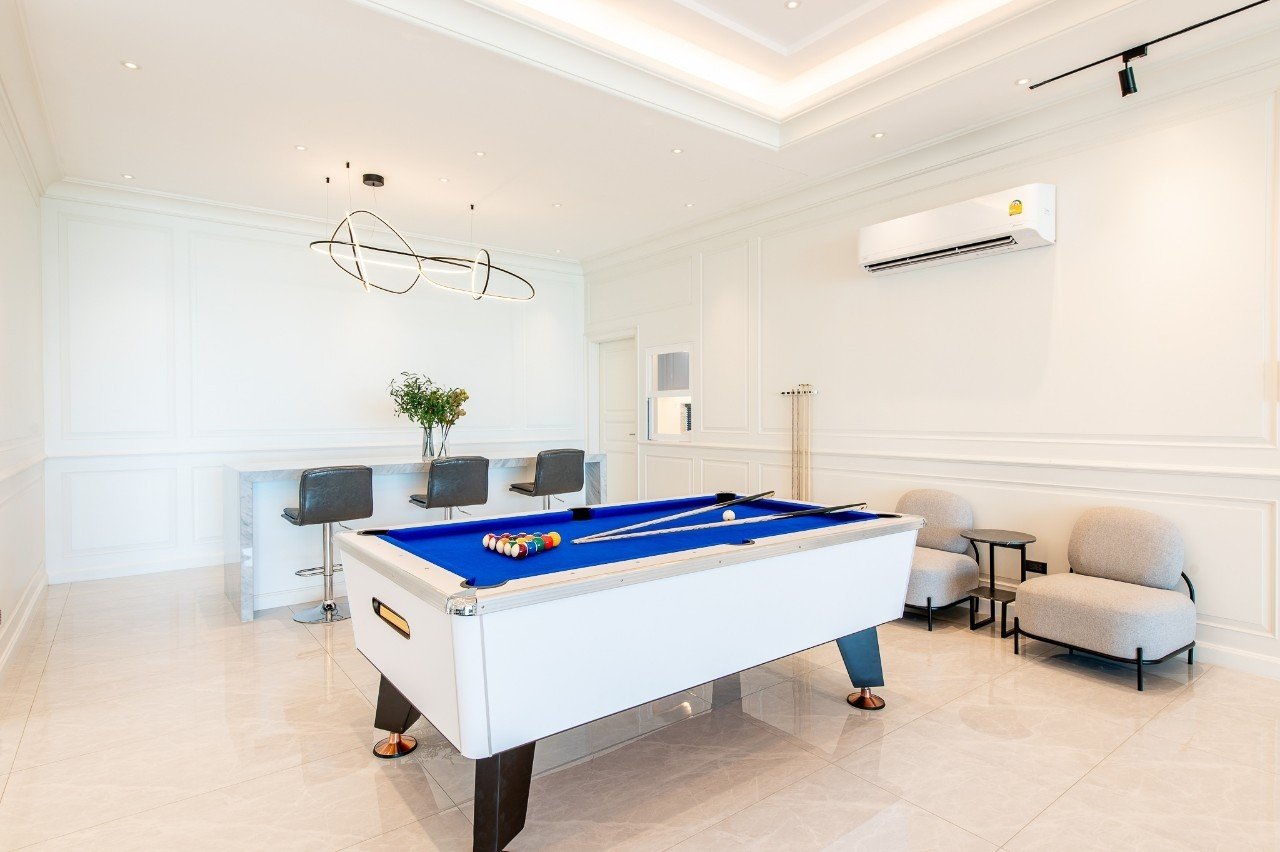 HR15030 บ้านพักติดทะเล The Vacation Beach Pool Villa Cha Am