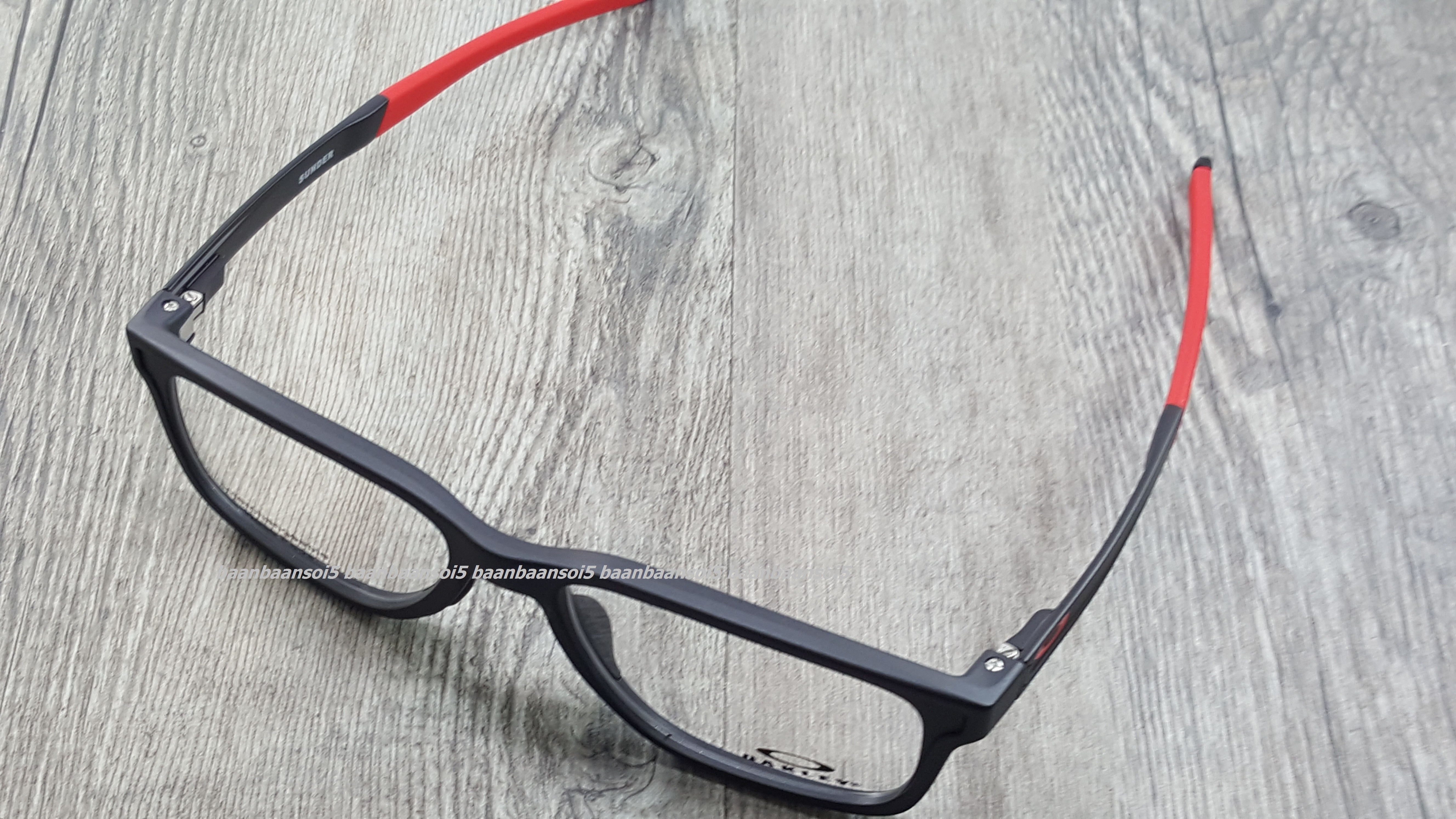 OAKLEY OX8123-03 SUNDER โปรโมชั่น กรอบแว่นตาพร้อมเลนส์ HOYA ราคา 5,800 บาท