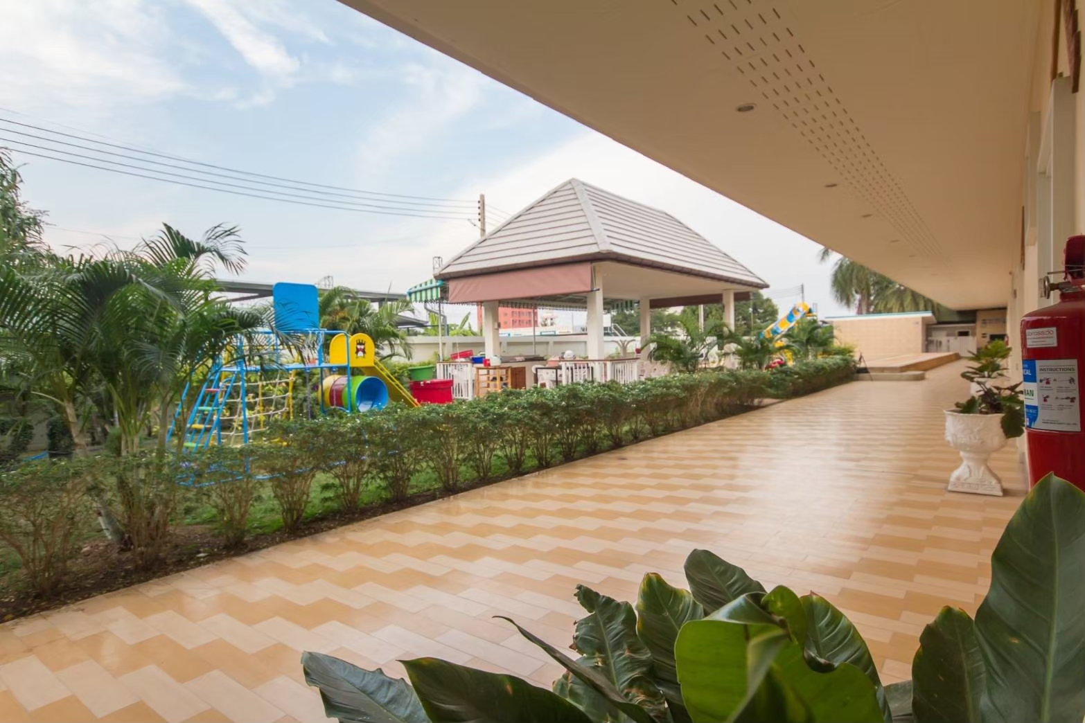 HR9002 บ้านพักหัวหิน บ้านแพรวา พูลวิลล่า