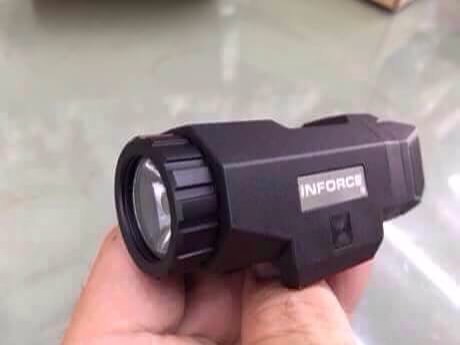 New.NE01003 Inforce Auto Pistol Light APL Tactical Weapon Light ราคาพิเศษ