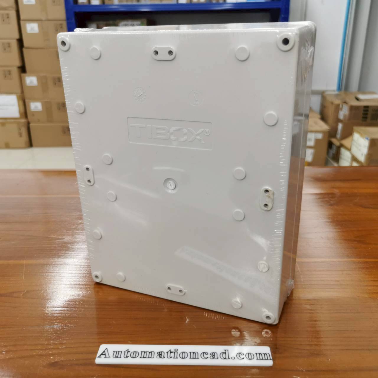 TIBOX TJ-40P-M กล่องพลาสติก พร้อมเทอร์มินอลบล็อก 40 ช่อง IP66 ขนาด 200x250x100 mm