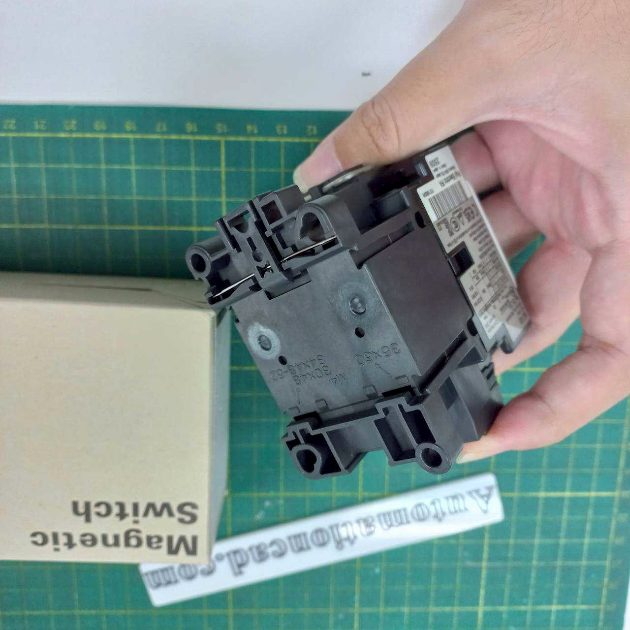 SC-03 CONTACTOR FUJI ELECTRIC แมกเนติก คอนแทคเตอร์ รุ่น SC-03 Coil 220V 3P 1NO 20A Magnetic Switch