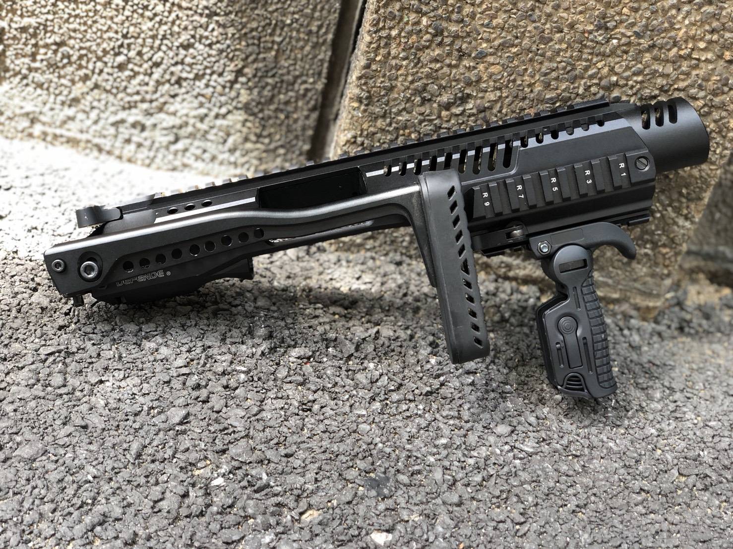 New.ชุดแต่ง KPOS GLOCK 17, 18, 19, 22, 23, 25, 31, 32, 37, 38 gen 3 and gen 4 pistols - ใช้งาน กับ ปืนจริง - วัสดุอะลูมีเนียม CNC แข็งแรง - พานท้ายก้านเหล็ก พับเก็บได้ - คันรั้งสไตล์ M4 / M16 / AR - มาพร้อม กริ๊ปมือ FGGK พับและปิดโกร่งไกปืนได้ ราคาพิเศษ 6