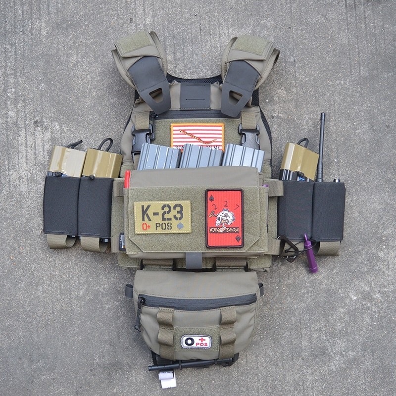 FCSK 2.0 Plate Carrier ( Twinfalcons ) [ TW-VT15 ] ♠ Delustering Cordura 500D ♠ Easily adapted with MK3 , MFC2.0, other front panels ♠ Adjustable Cordura Hypalon Shoulder strap ♠ Adjustable Elastic cummerbund accommodates 5.56,