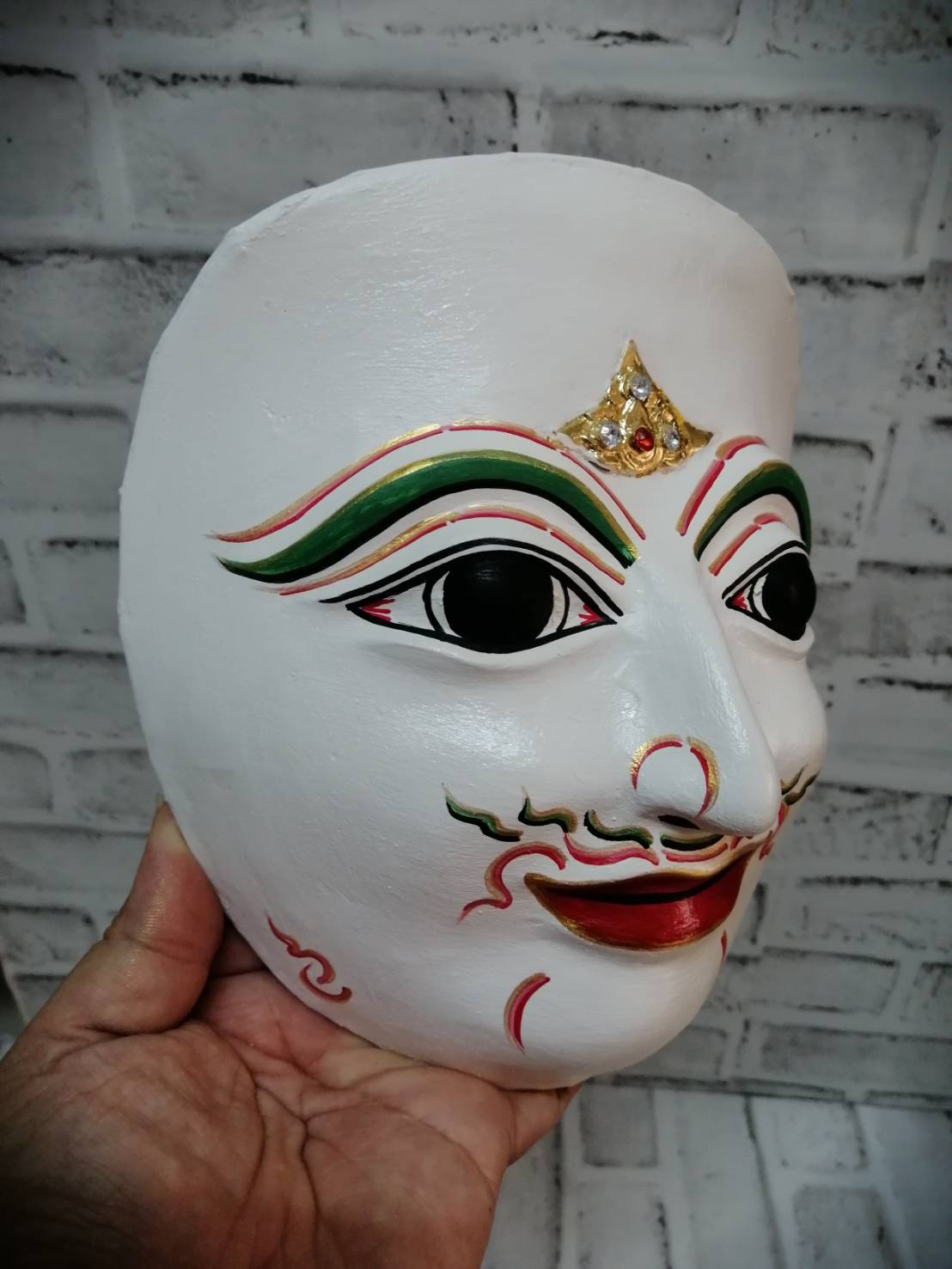 หน้ากาก พระอิศวร ใส่ตาแก้ว