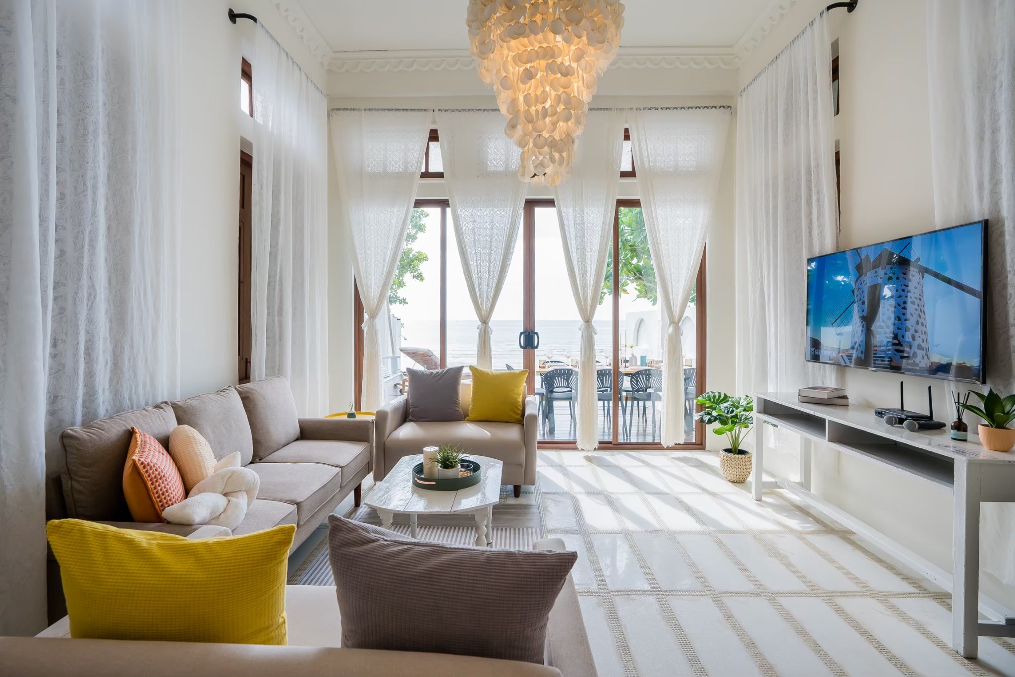 15086 บ้านพักติดทะเล De Pranburi beach villa