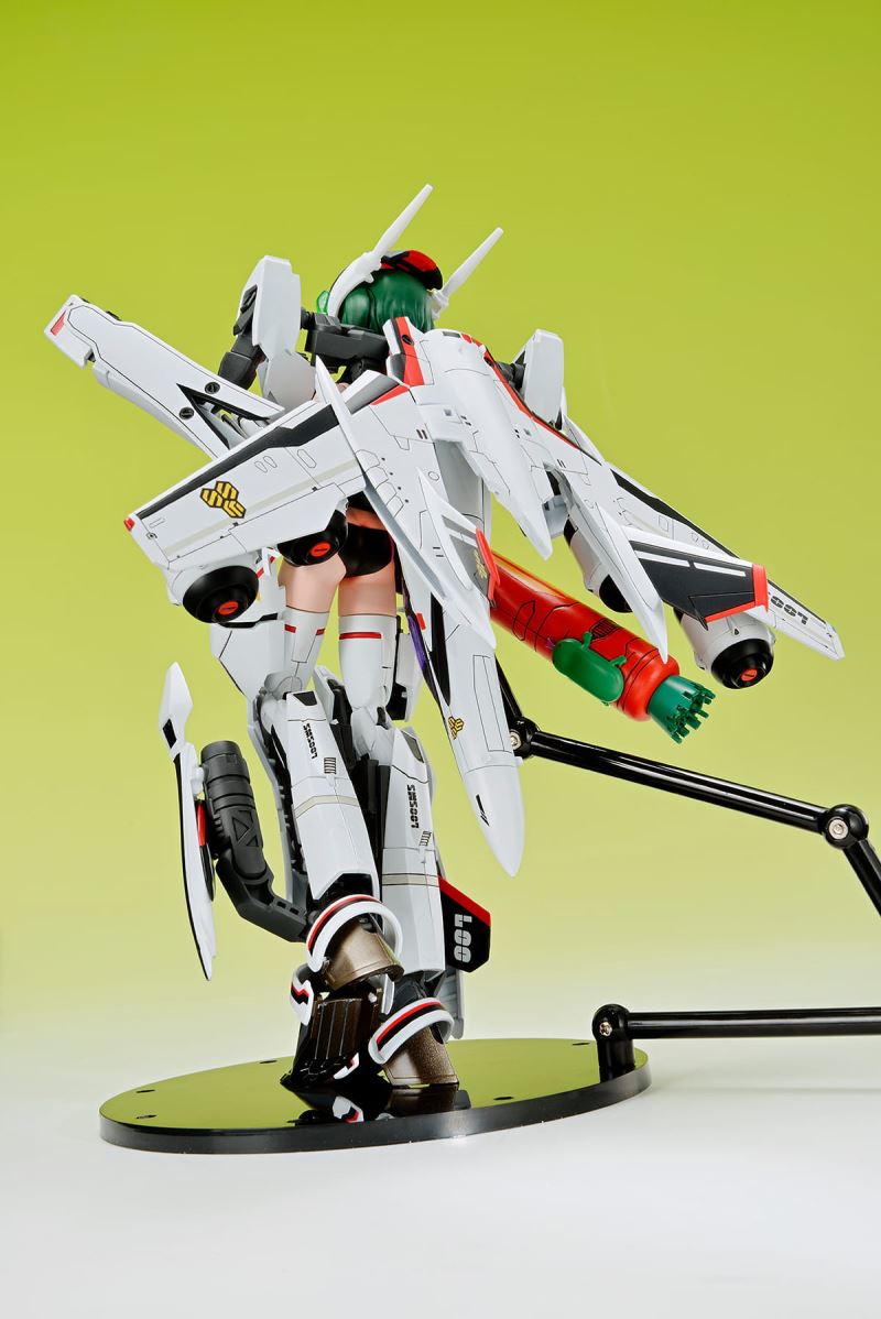 เปิดจอง : V.F.G. Macross F VF-25F Messiah Ranka Lee