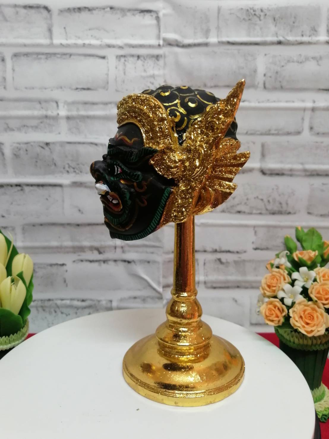 พระพิราพ ขนาด 5 นิ้ว (งานเรซิ่นทองเค) พร้อมฐานทอง