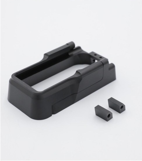 New.บ่อแม็กกระซีนปืน M4 รุ่น อลูมิเนียม (Adaptive Magwell) สำหรับปืนตระกูล M4/M16/AR15/AR9/Tippman