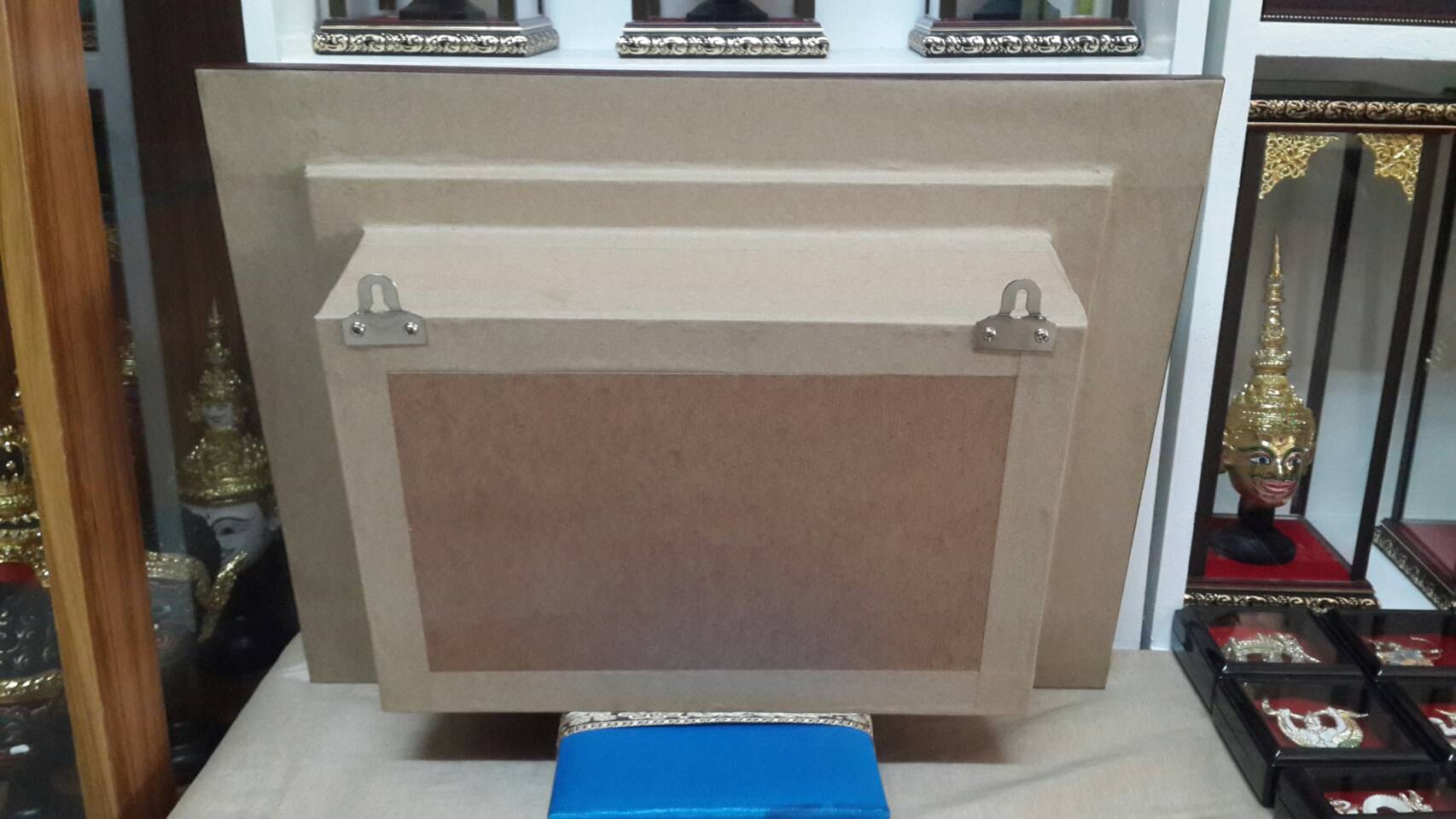 กรอบรูปหัวโขน 3 มิติ