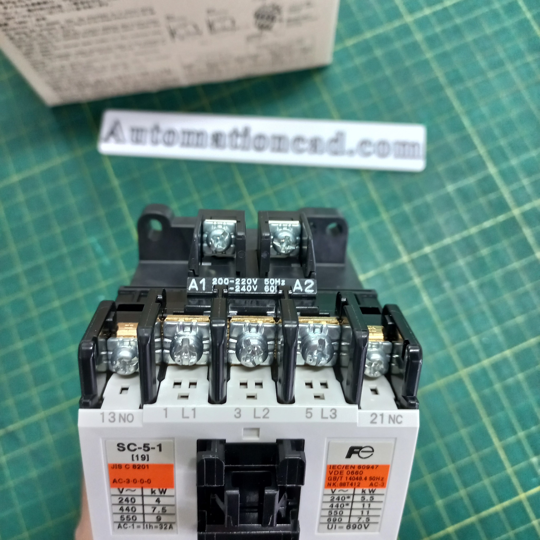 SC-5-1 CONTACTOR FUJI ELECTRIC แมกเนติก คอนแทคเตอร์ รุ่น SC-5-1 Coil 220V 3P 1NO+1NC 32A Magnetic Magnetic Switch