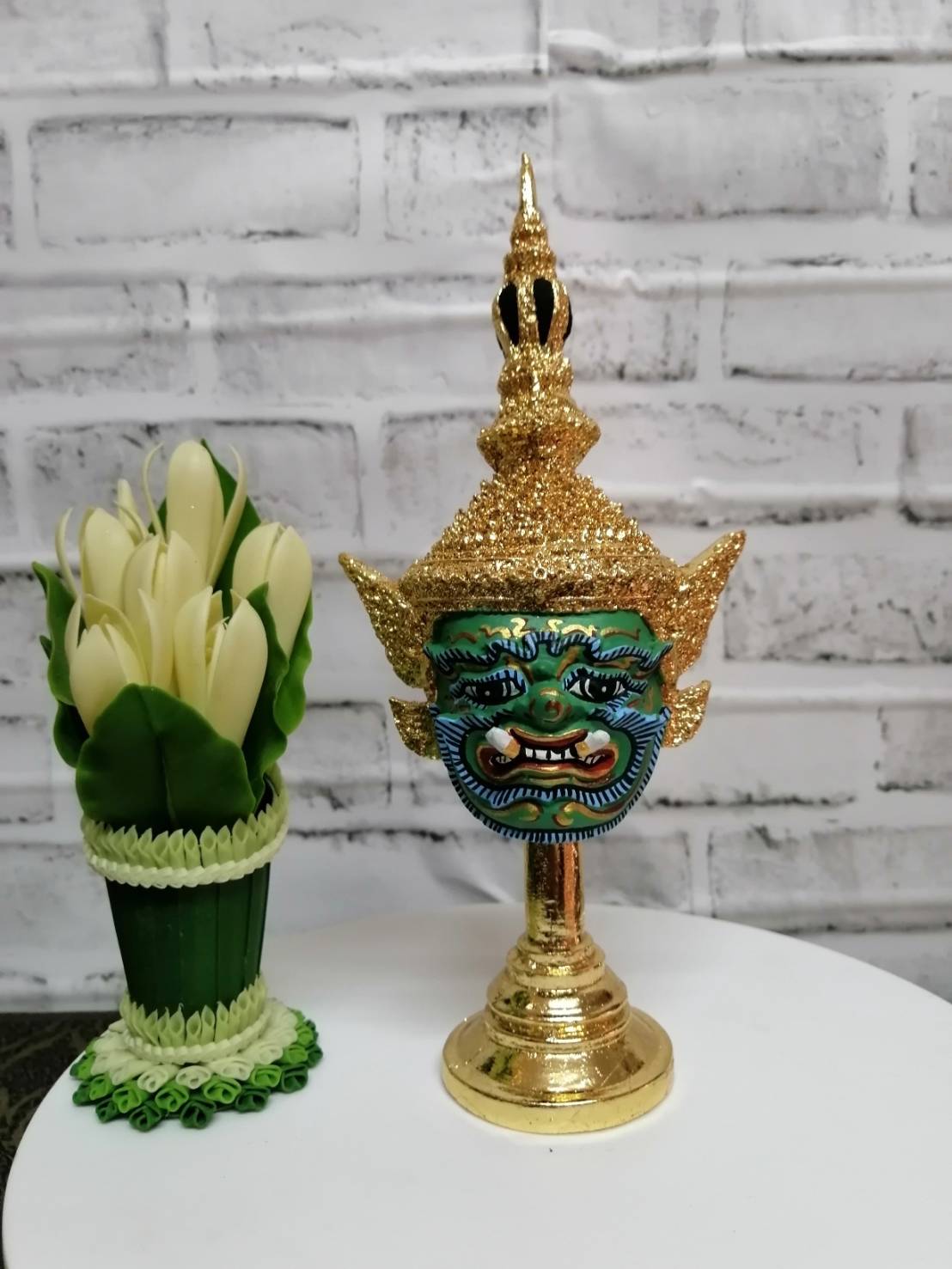 พิเภก พร้อมฐานปิดทอง