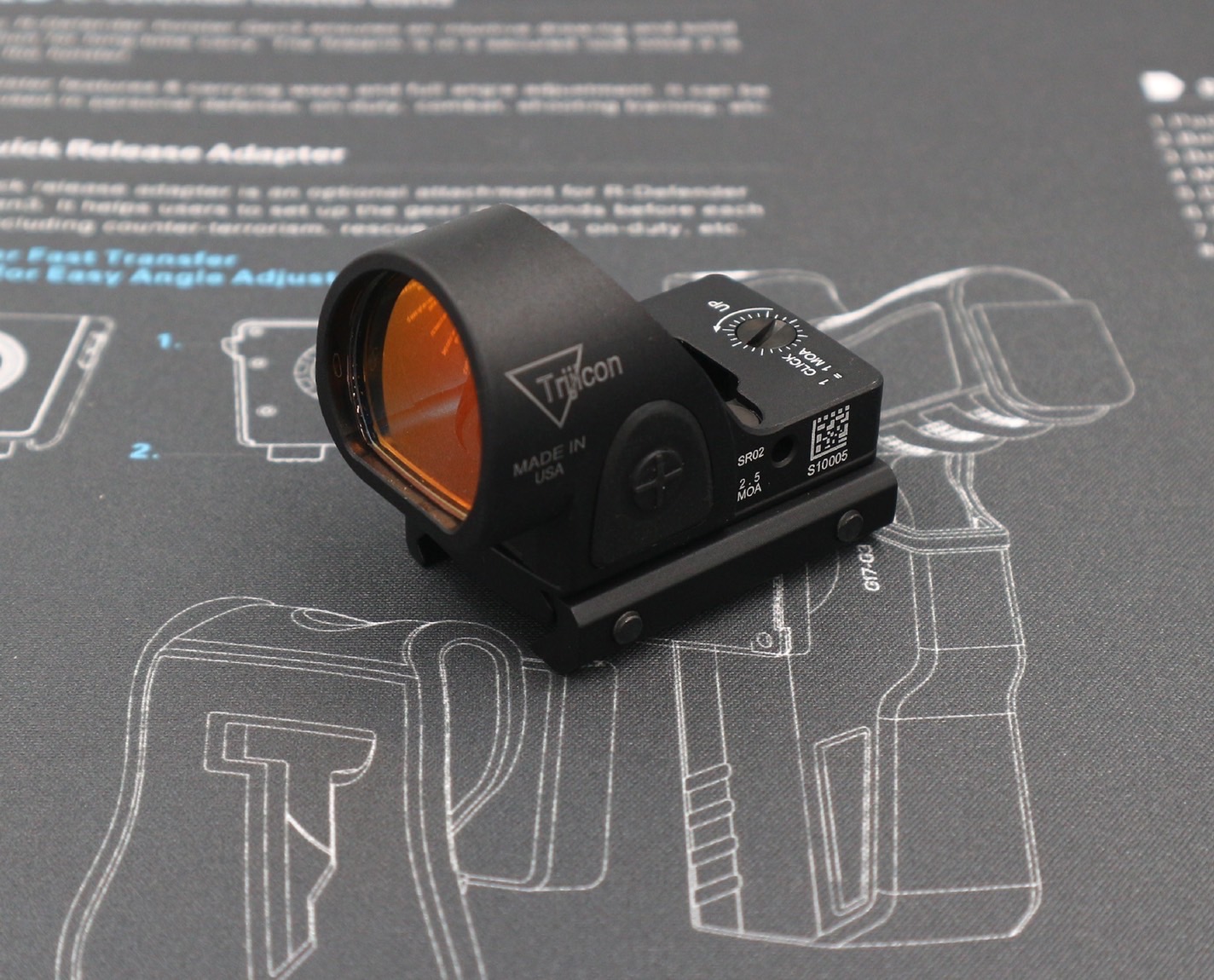 New.Trijicon SRO Red Dot ผลิตจากวัสดุ Aluminum ทำผิว hard anodized ขนาด 2.5 MOA Dot Red dot สีแดง คมชัด รูปร่างขนาดเล็ก Low Profile มาพร้อมขาจับ mount แบบ 20 มม. และ Glock mount ( บีบีกัน ) ปรับระดับความสว่างง่าย +/- ด้านข้าง Battery : 1*CR2032 (แถมมา) แถ