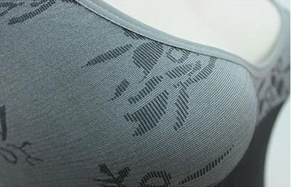 F-027ชุดกระชับสัดส่วนจากผงคาร์บอนต้นไผ่ เบิร์นไขมัน ปรับบุคลิกภาพ ยกกระชับสัดส่วน เสื้อลดกระชับสัดส่วนสีดำให้เข้ารูปสามารถลดช่วงหน้าท้อง และกระชับให้หน้าอกเข้ารูป ลดน้ำหนัก ลดหน้าท้อง กระชับรูปร่าง แฟชั่น