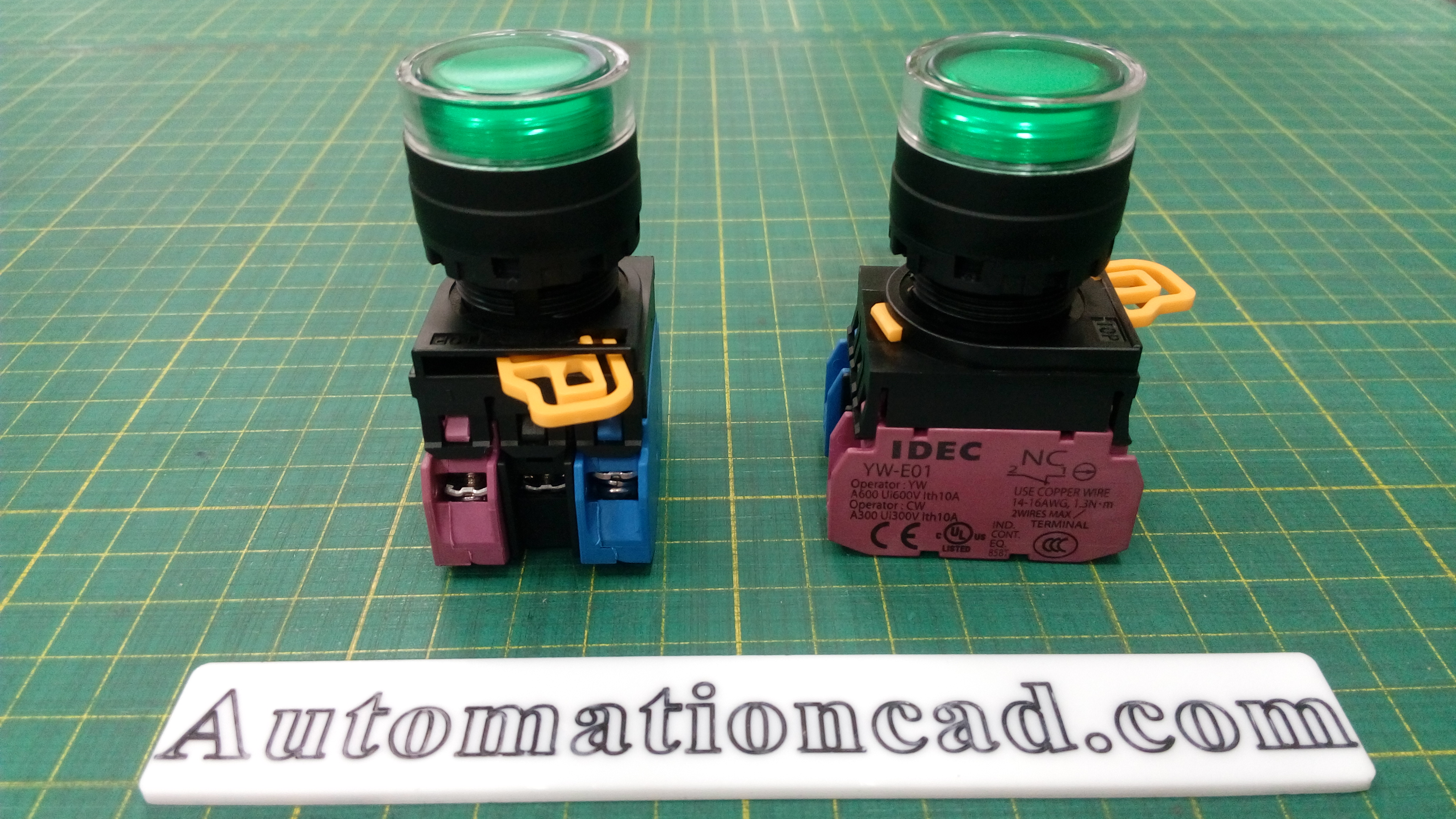 ปุ่มกดมีแลมป์ LED สีเขียว Push Button Switch 1NO/NC รู 22 mm ไฟ 24V AC/DC