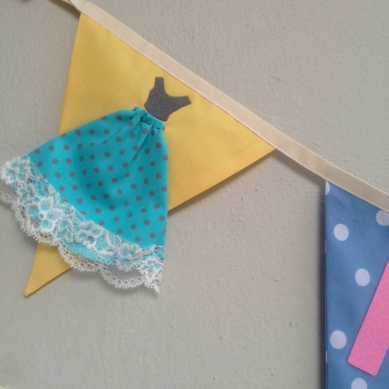 ธงสีพาสเทล