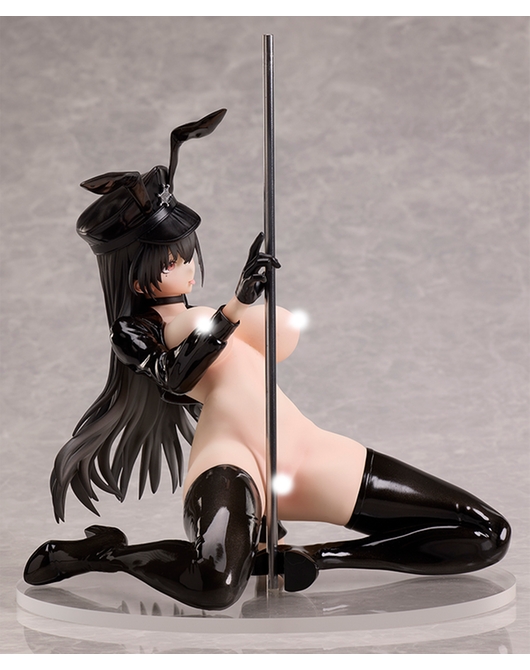 เปิดจอง : Black Bunny Mera
