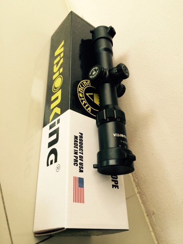 New.Visionking 1-4x28 เป็นสโคบยิงเร็วรุ่นใหม่จากโรงงานวิชั่นคิง คอท่อขนาด30มิล ปรับนอกมีแหวนล็อคปุ่มปรับ เส้นใยเป็นมิลด๊อด ทนแรงรีคอยสูง. ราคาพิเศษ