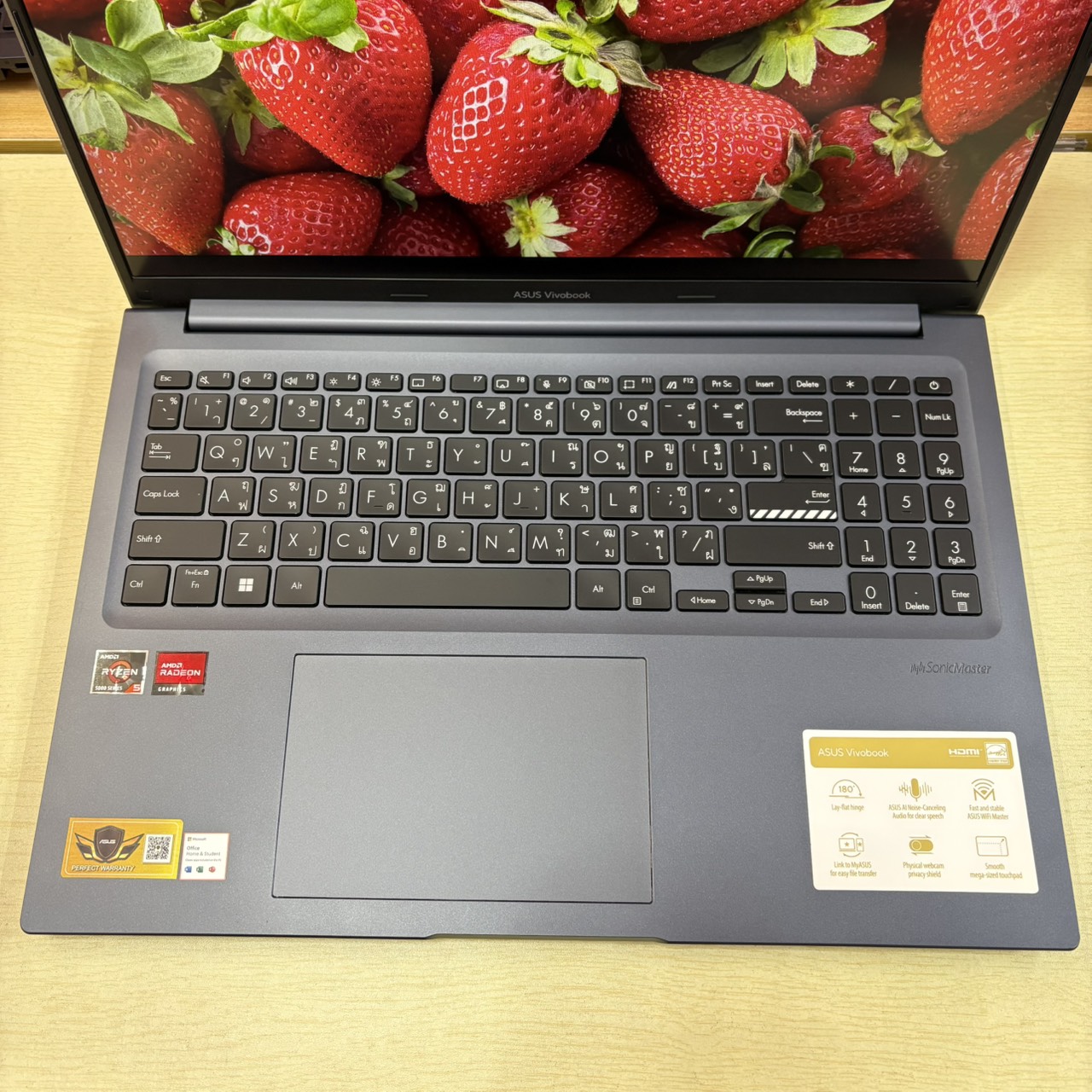 ASUS VIVOBOOK 16 D1603QA – MB501WS สภาพเครื่อง 88%