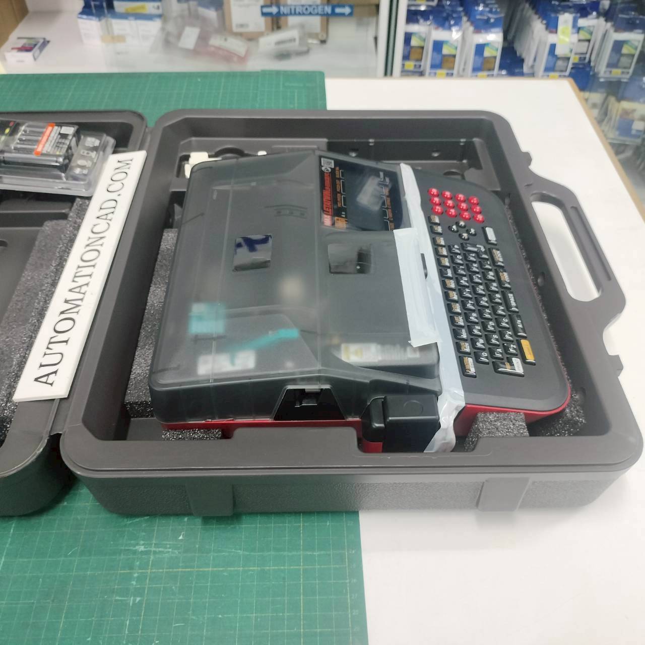 เครื่องพิมพ์ปลอกสายไฟ MAX LM-550A3B LETATWIN พิมพ์ผ่านแป้นพิมพ์ / ต่อ Computer ก็ได้ รุ่นใช้ถ่านแบบชาร์จได้