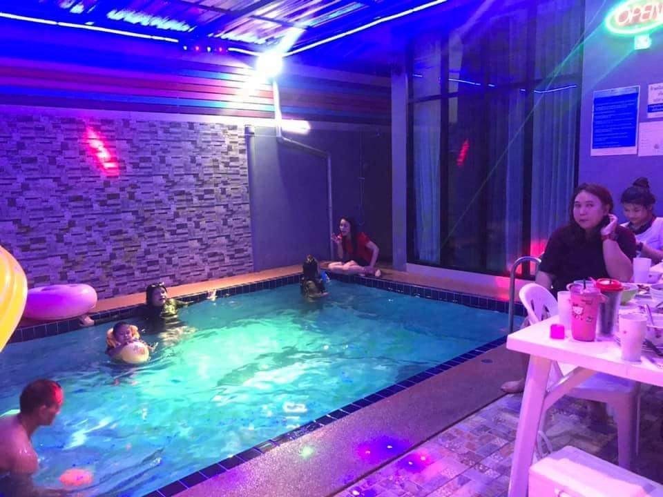 HR 5002 บ้านพักชะอำ บ้านไรโน่