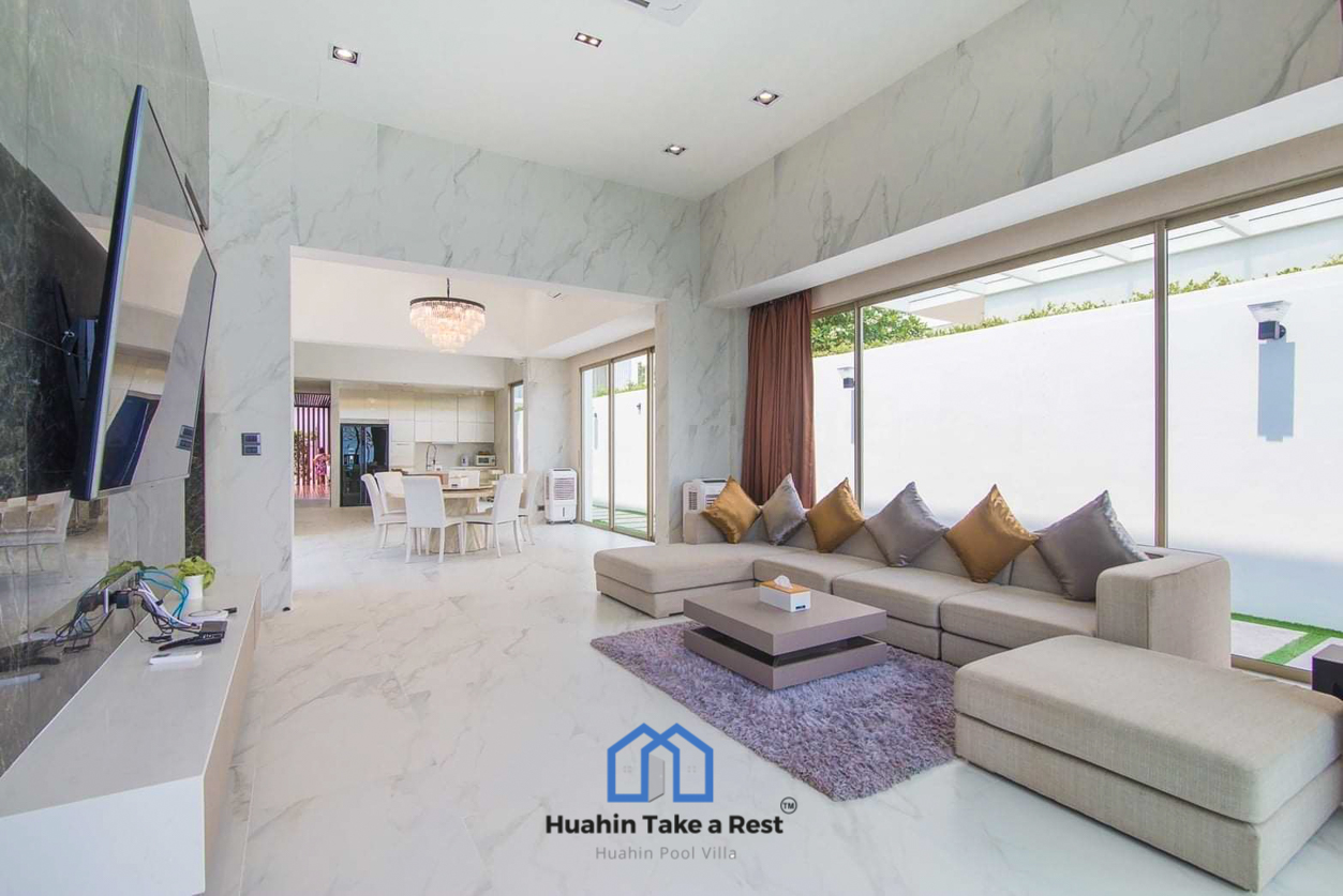 HR15040 บ้านพักหัวหิน The Luxe Dream Beach Villa Hua Hin