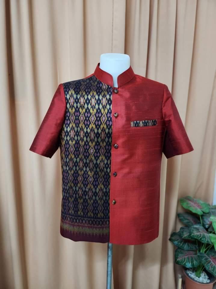 เสื้อสูทผ้าไหม แท้ 4 เส้น แต่งด้วยผ้าไหม มัดหมี่ 2 ตะกอ เสื้อสูทผ้าไหมแท้ ตามภาพ L