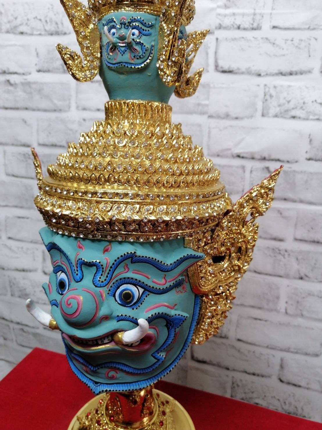 ทศกัณฐ์ ขนาดผลส้มโอ (เกรดพรีเมี่ยม) พร้อมฐานปิดทองประดับเพชร